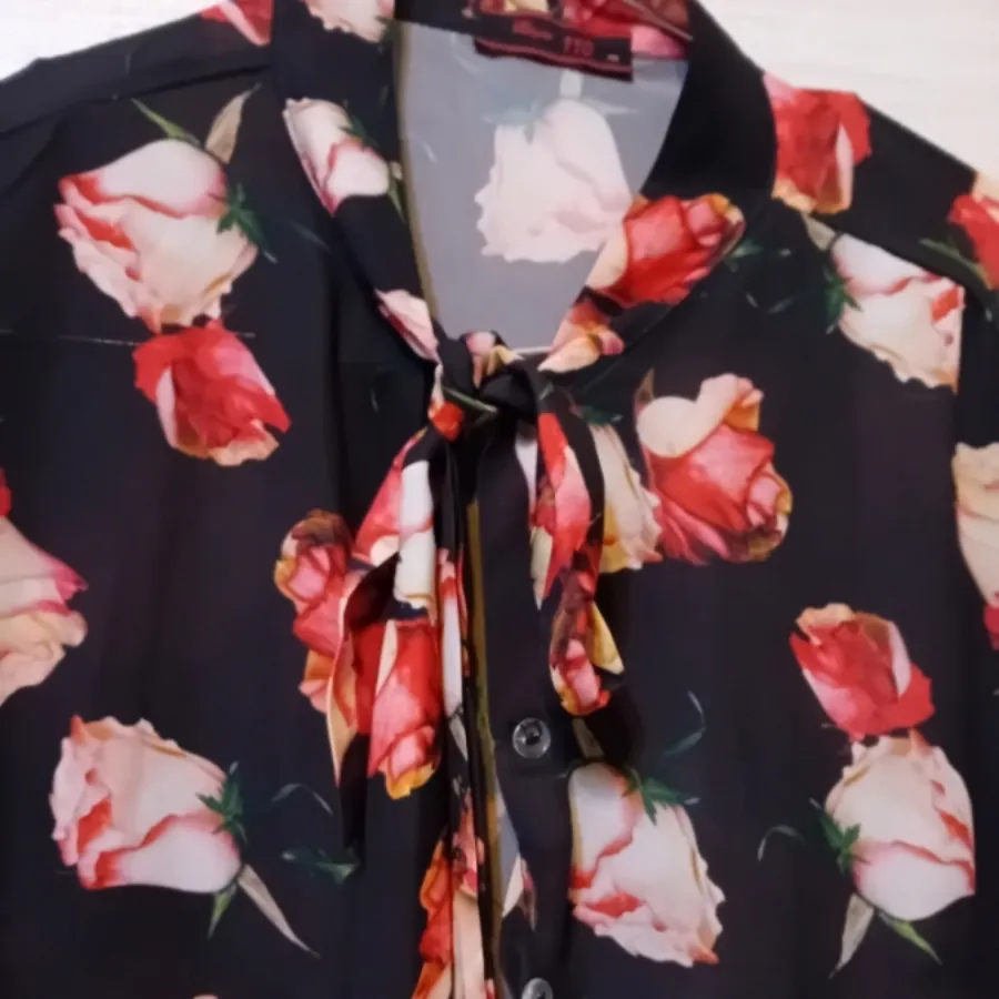 شومیز زنانه