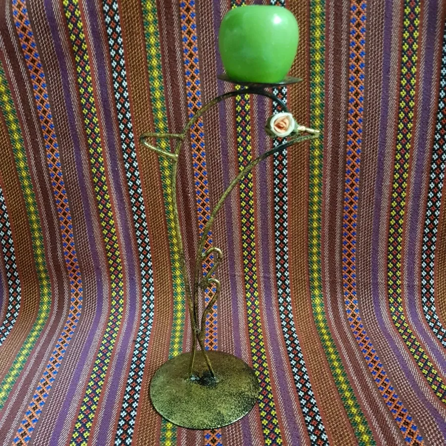 شمعدان فلزی طرح دلفین