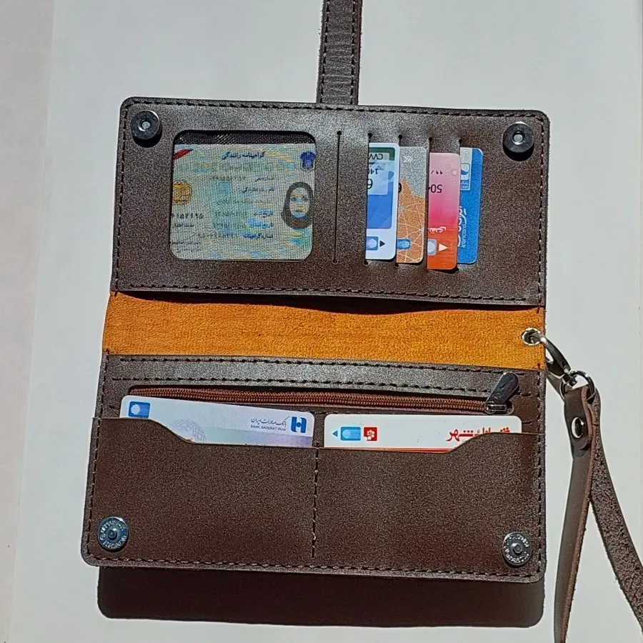 کیف پول دستدوز