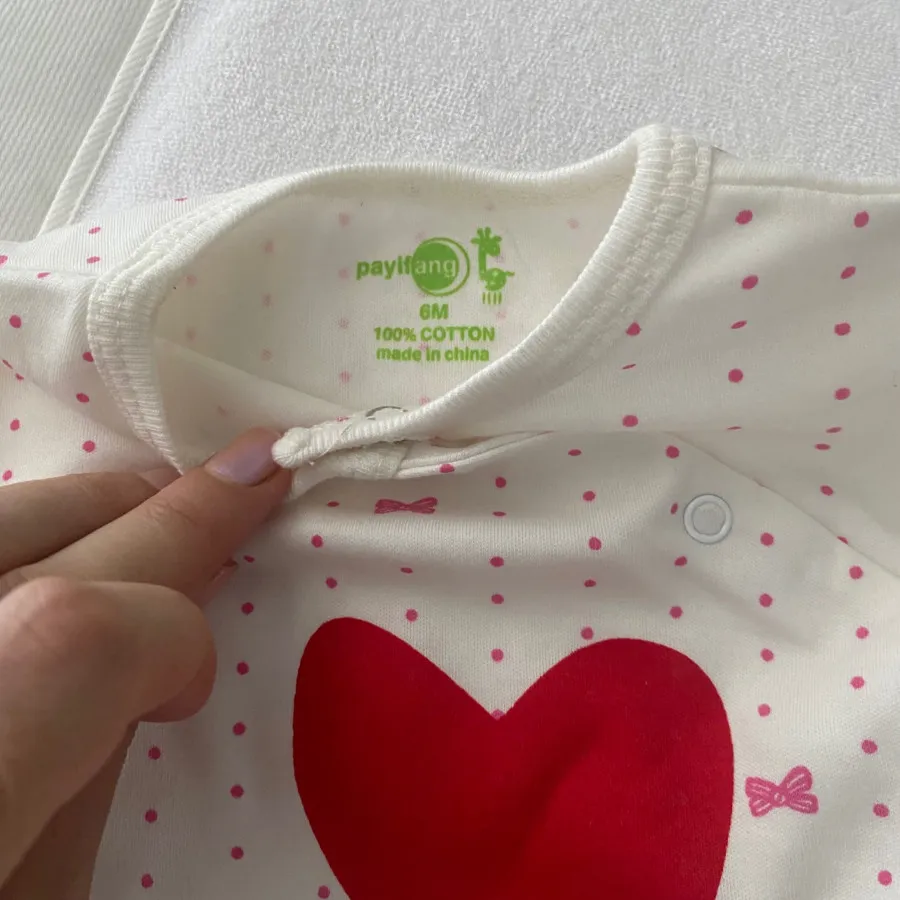 سرهمی نوزادی نو و تگ دار