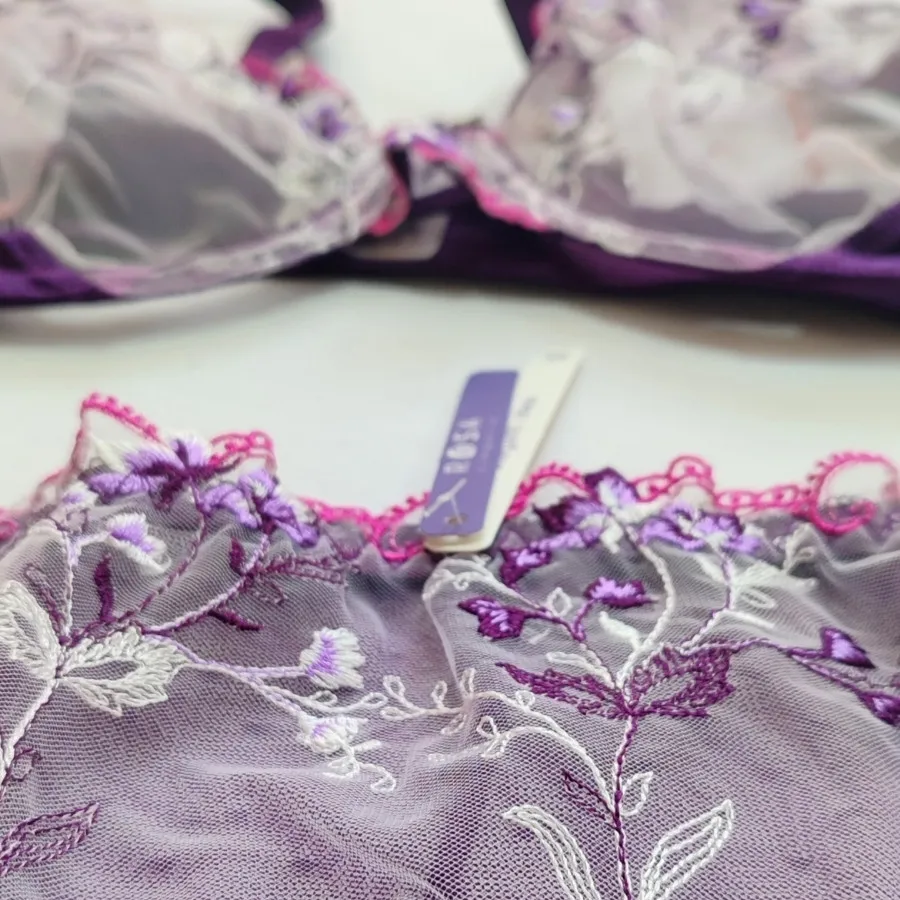 ست شورت و سوتین بنفش ??