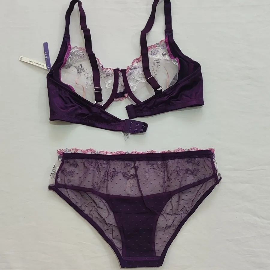 ست شورت و سوتین بنفش ??