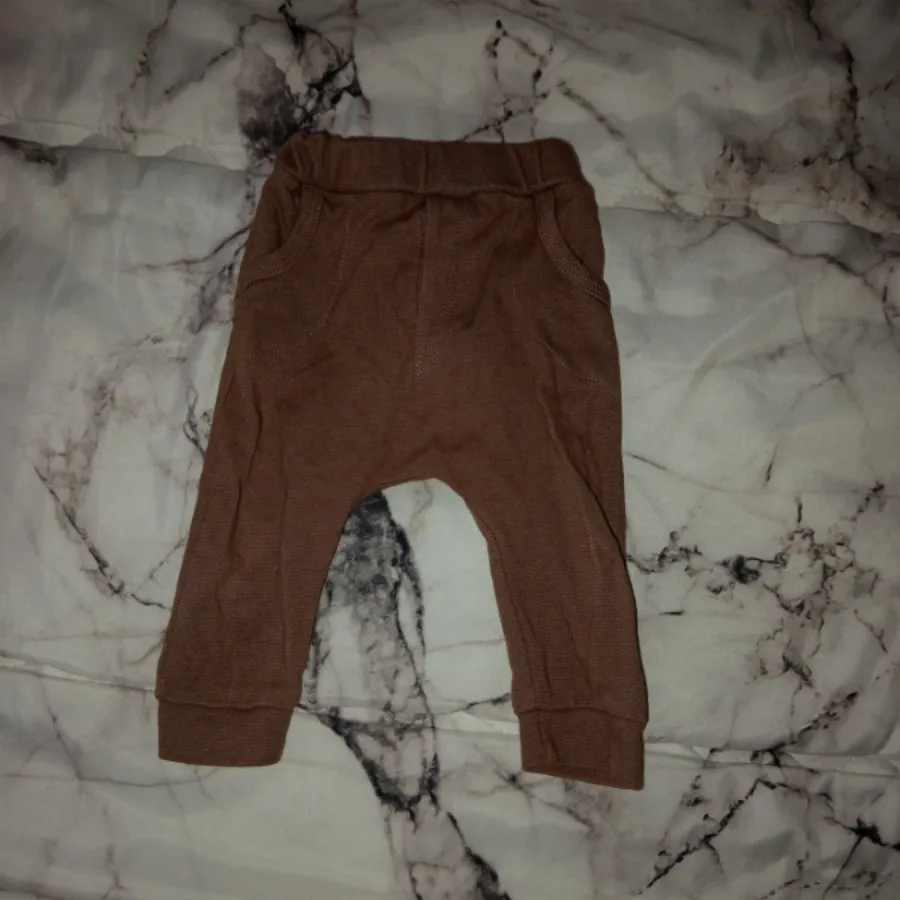 شلوار نوزاد