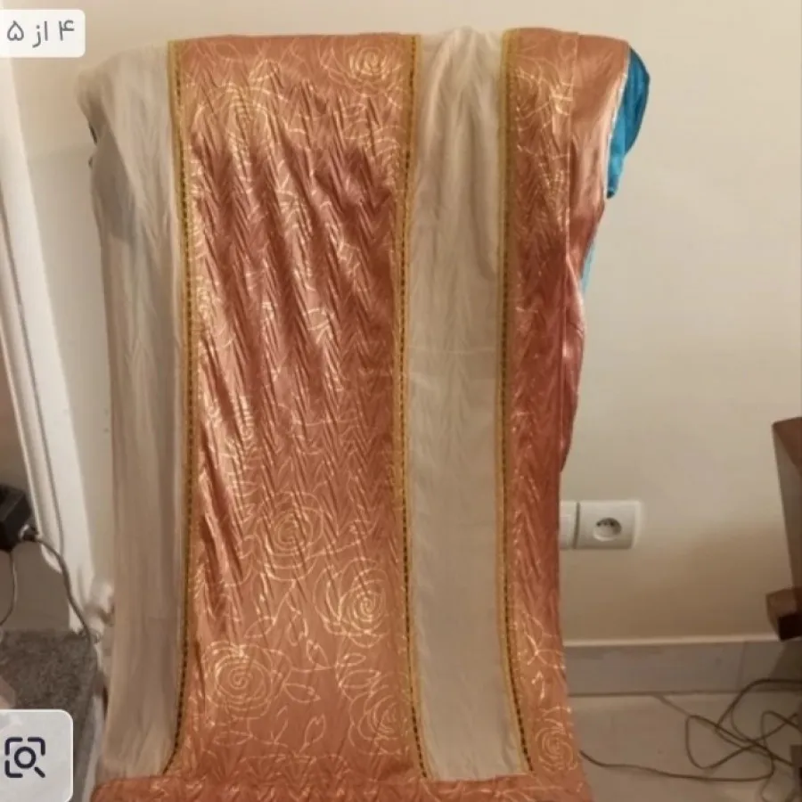 شال مجلسی کرم و طلایی