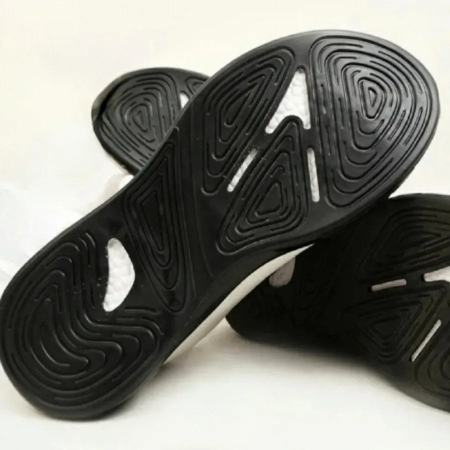 کتانی چرمی سالمون