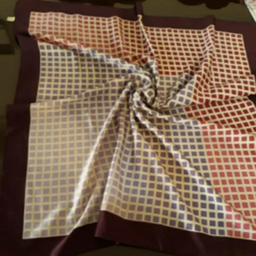 روسری های ساتن