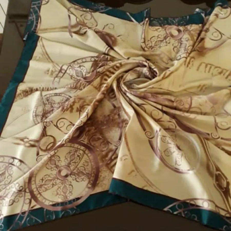 روسری های ساتن