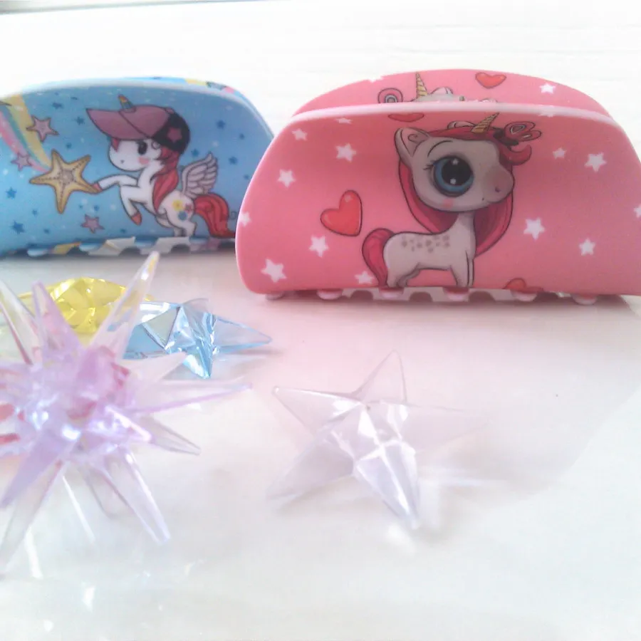 کلیپس تکشاخ زیبا