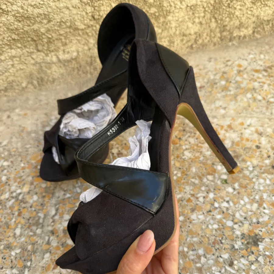 کفش پاشنه بلند مجلسی