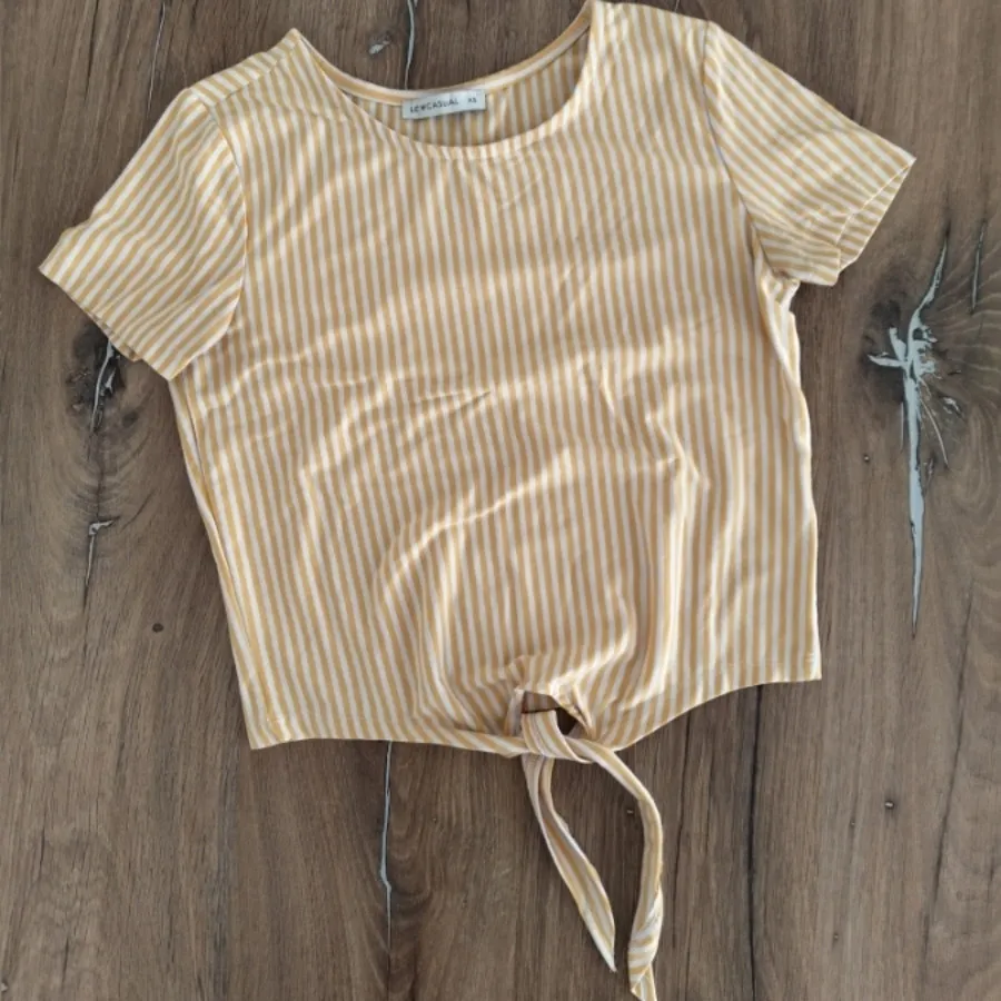 تیشرت گره ای