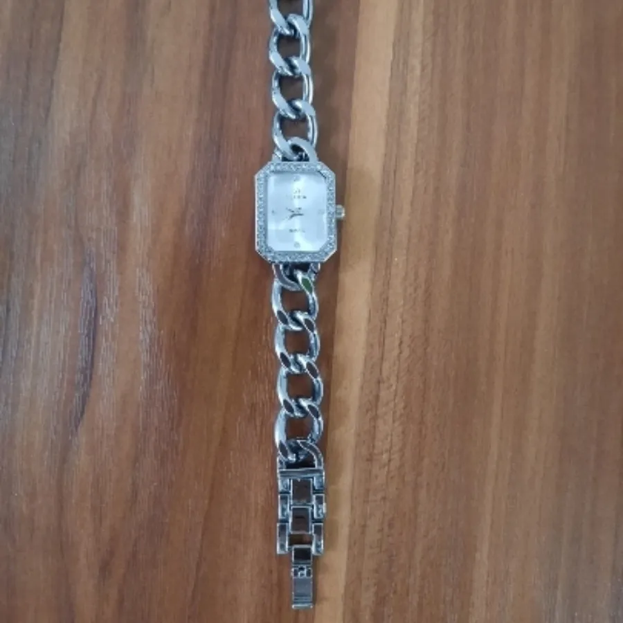 ساعت بند کارتیه،کاملا نو