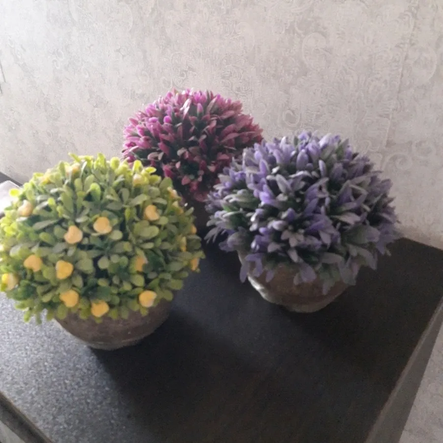 گلدان  گل مصنوعی