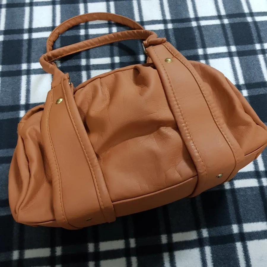 کیف دستی(رنگ عسلی)