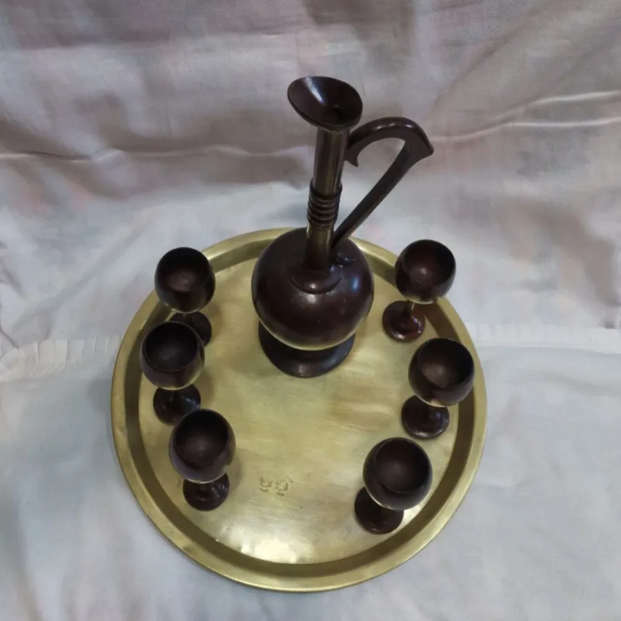 تنگ و جام چوبی