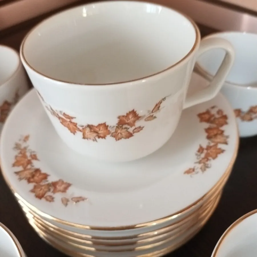 فنجان نعلبکی