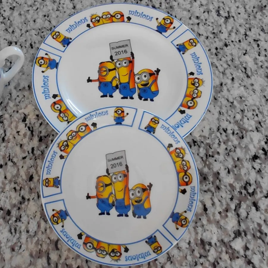 بشقاب و فنجان چینی