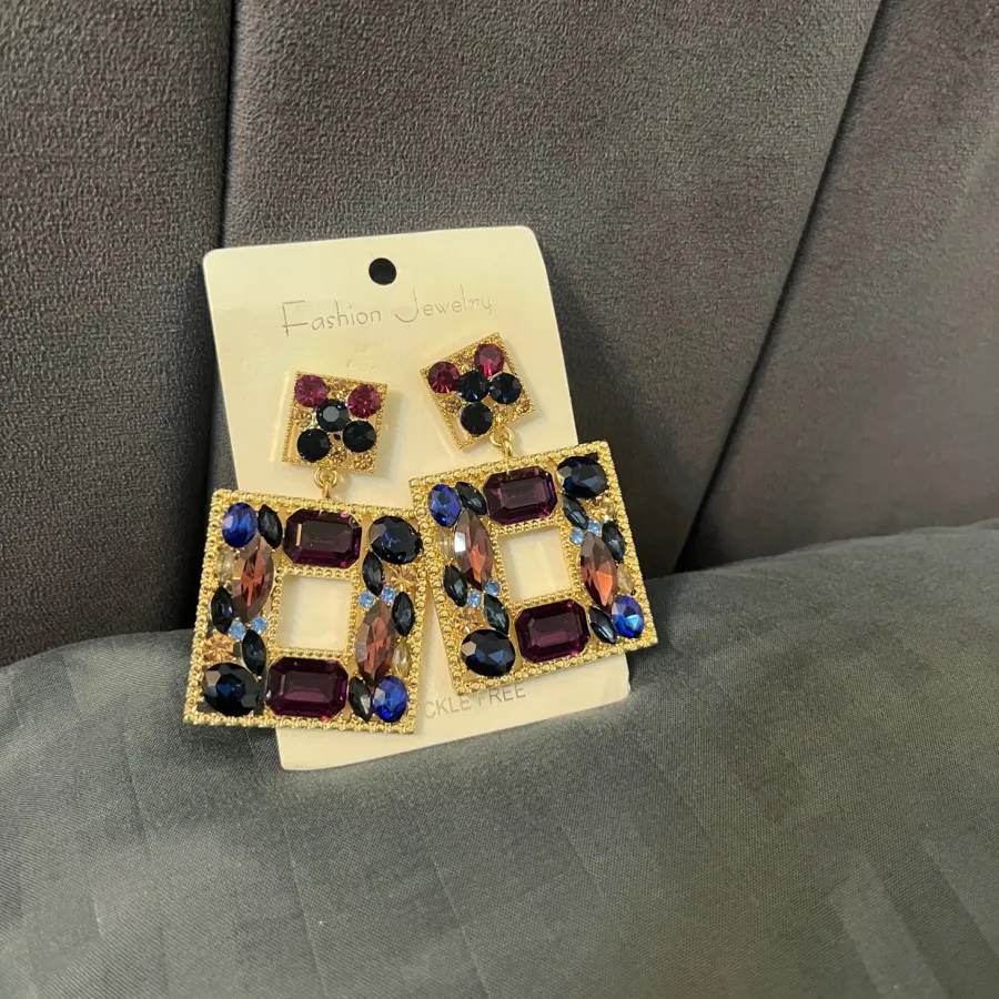 گوشواره طرح زارا