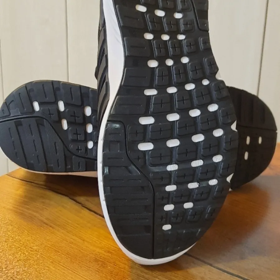 کتونی زنانه اورجینال