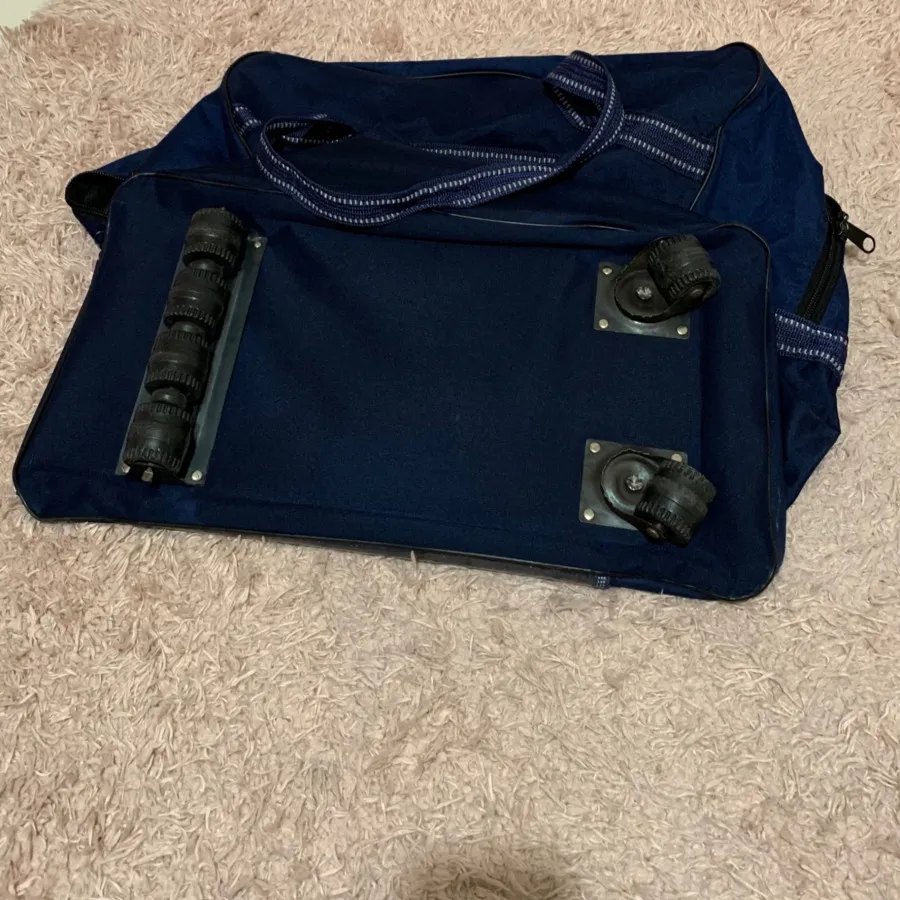 ساک بزرگ چرخ دار