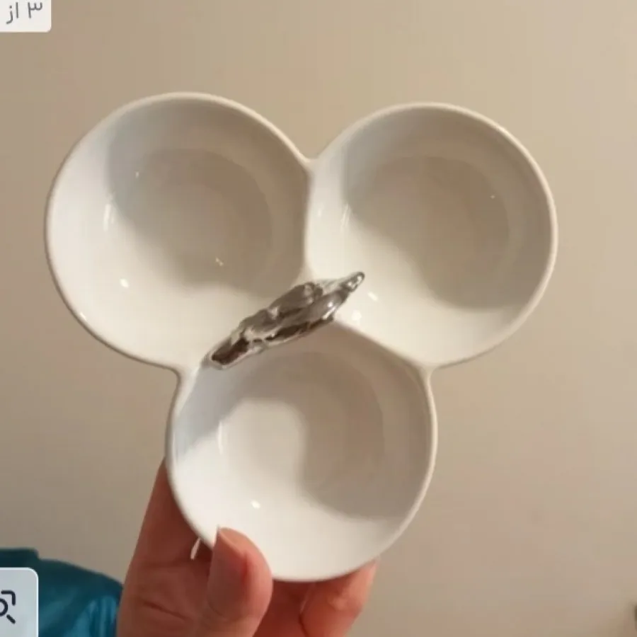 اردور چینی آجیل خوری