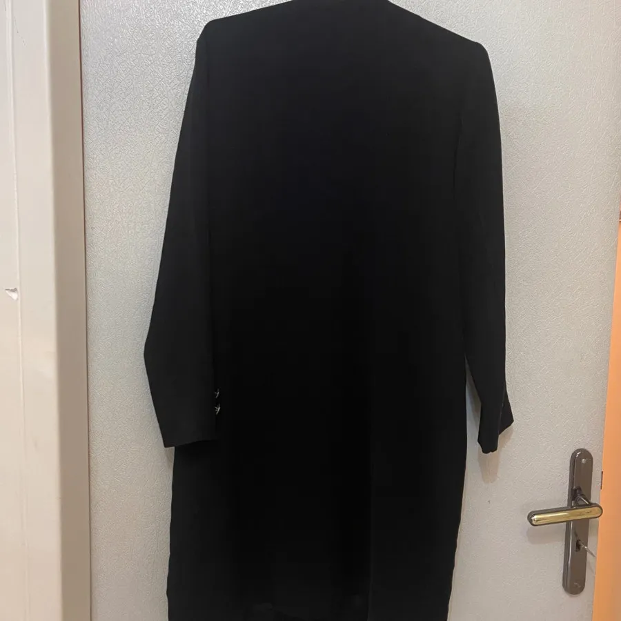 مانتو کرپ اداری