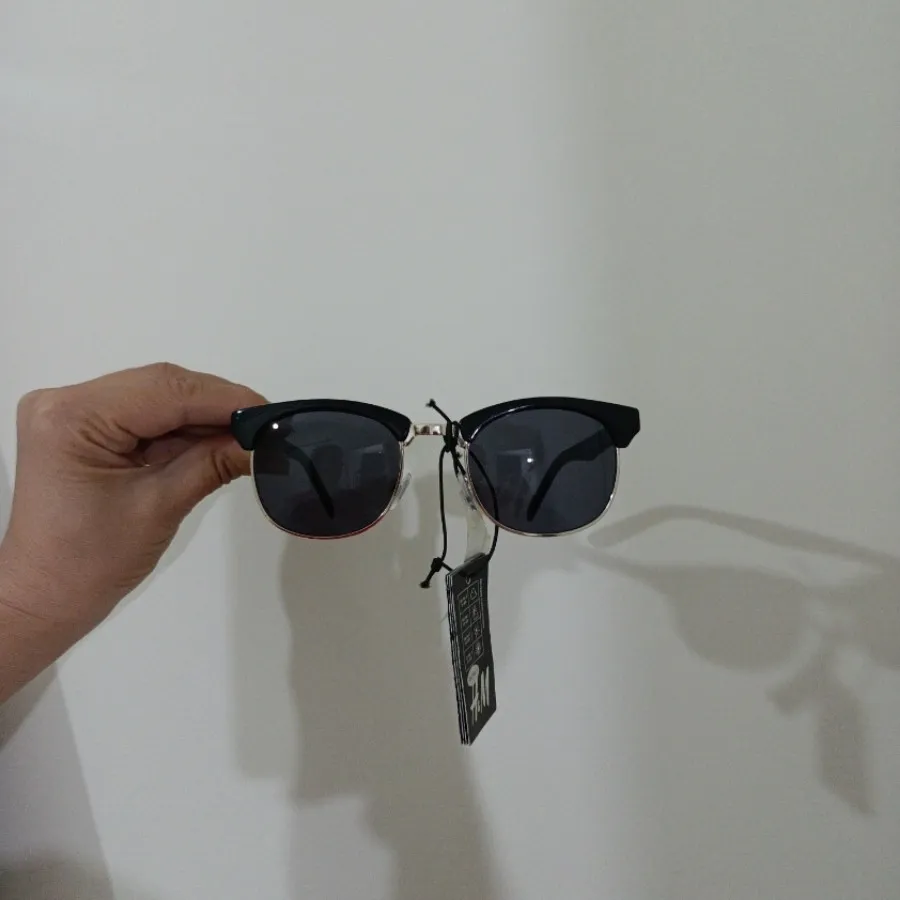 عینک آفتابی H&M