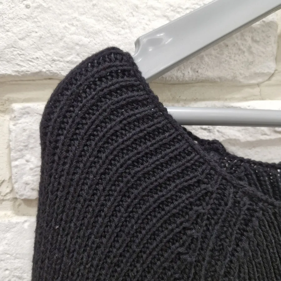 کراپ بافت آستین دار