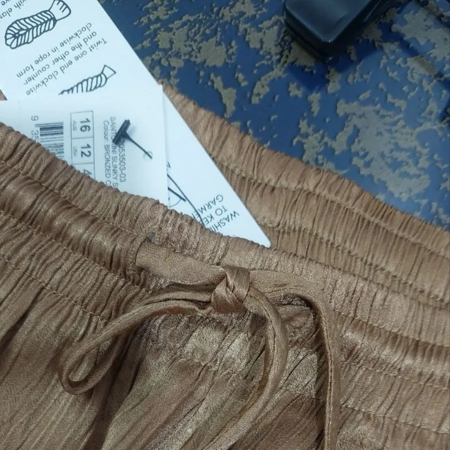 شلوارک کوتاه خارجی