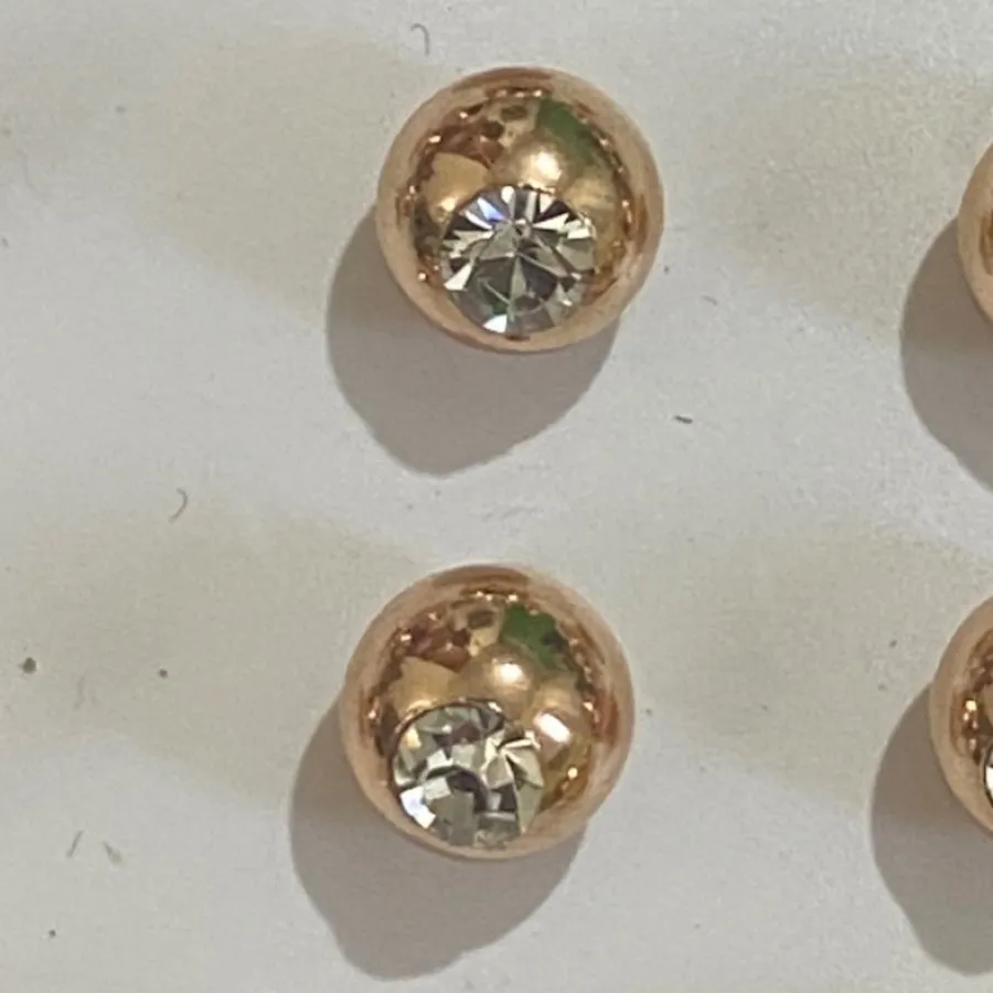 گوشواره میخی