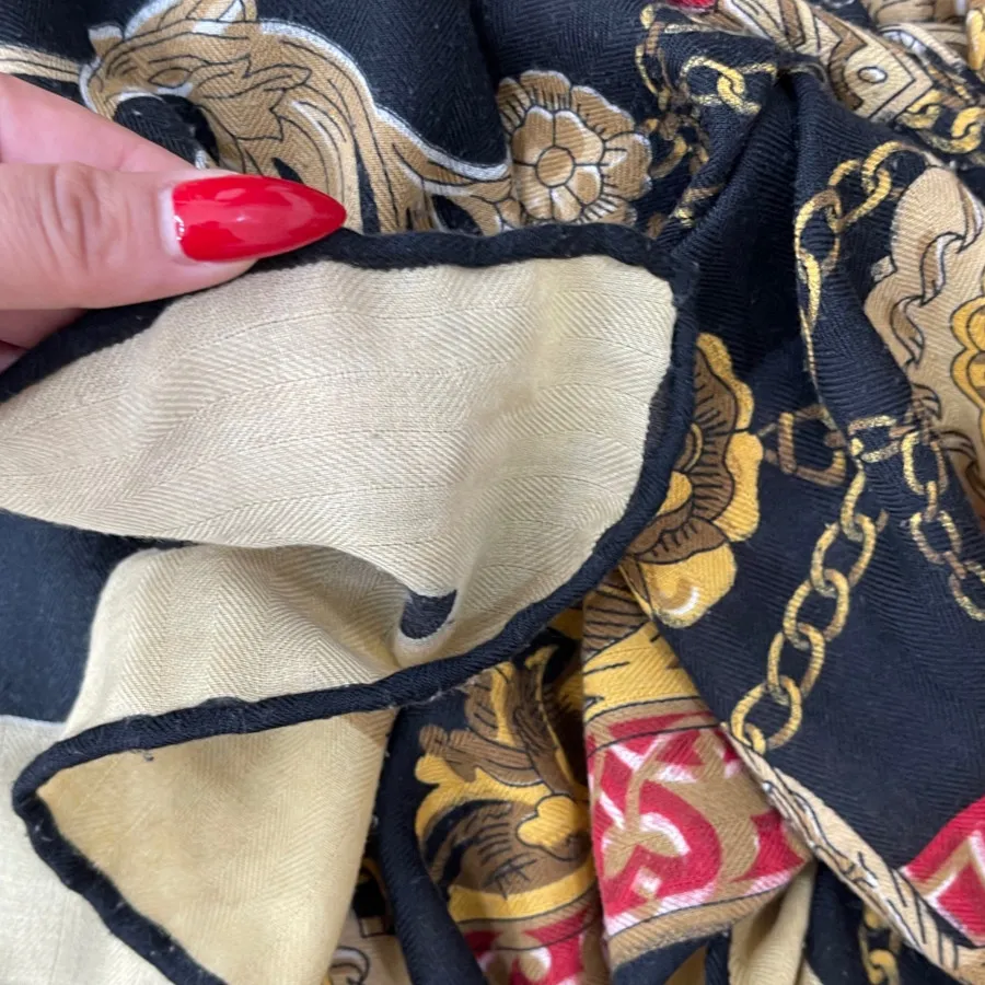 روسری قواره دار