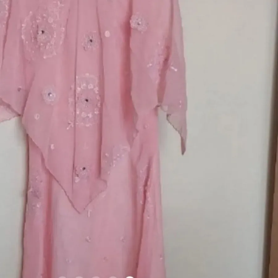 لباس عقد یا نامزدی