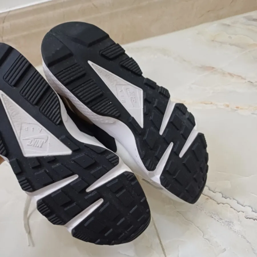 کتونی نایک سایز 37