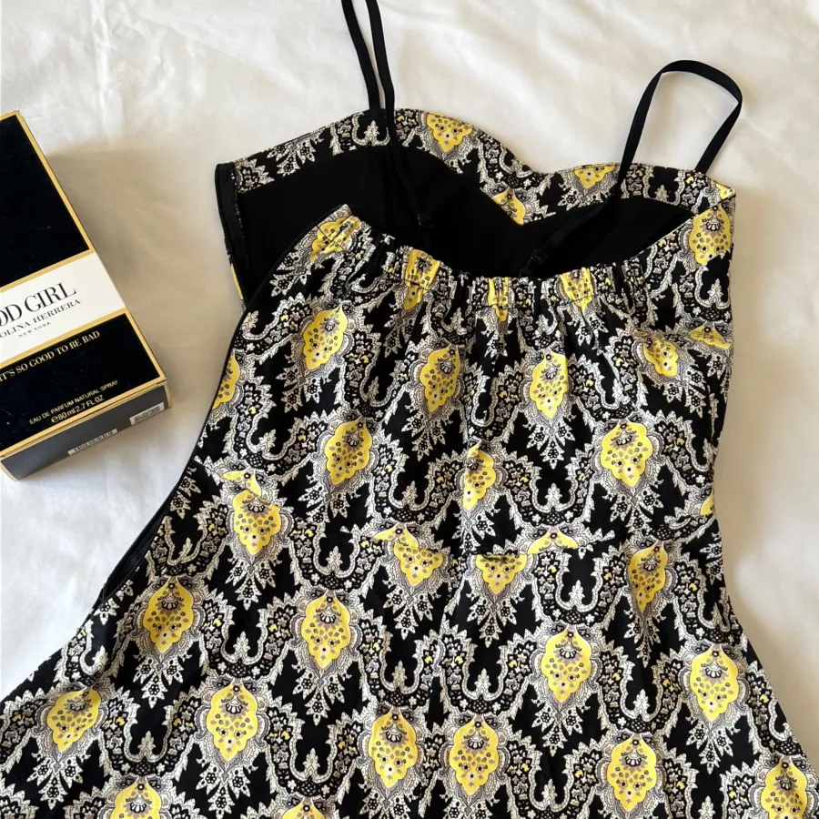 پیراهن عروسکی دکلته