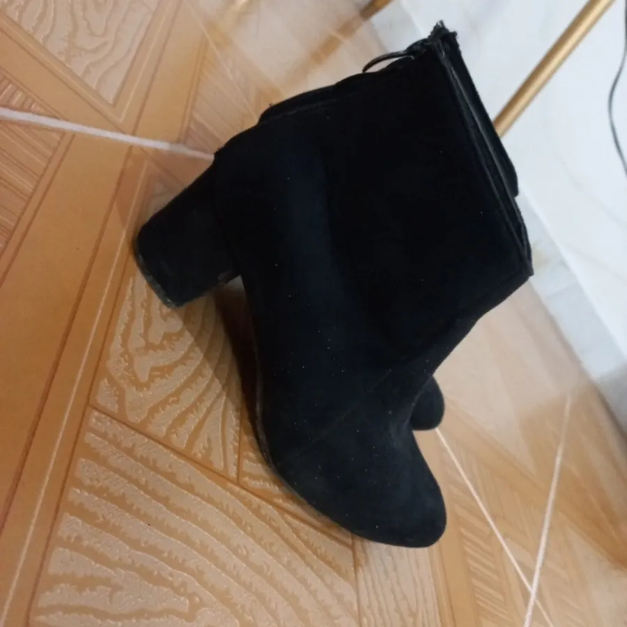 بوت خیلی شیک وزیبا