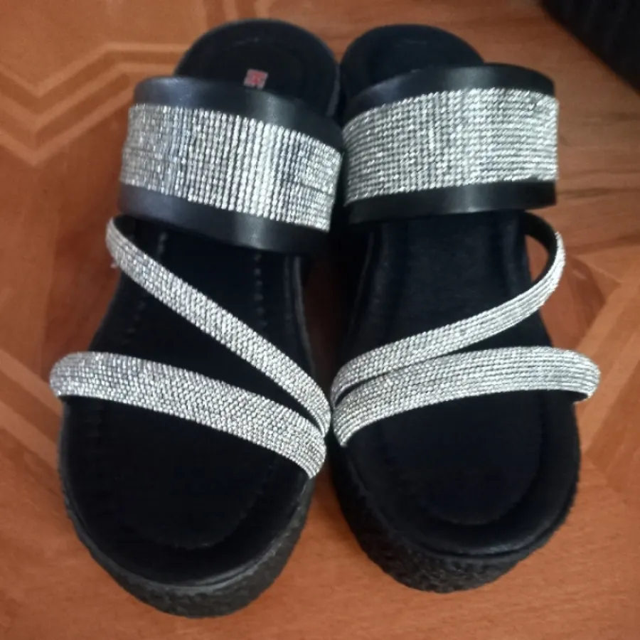 صندل پاشنه بلند