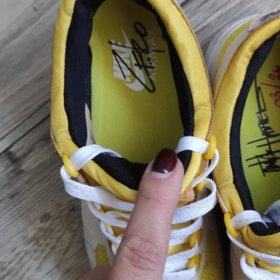 کفش برند نایکی