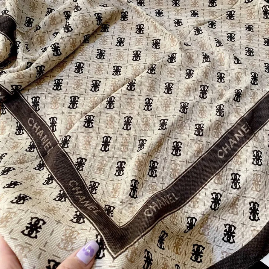 روسری پاییزه طرح چنل