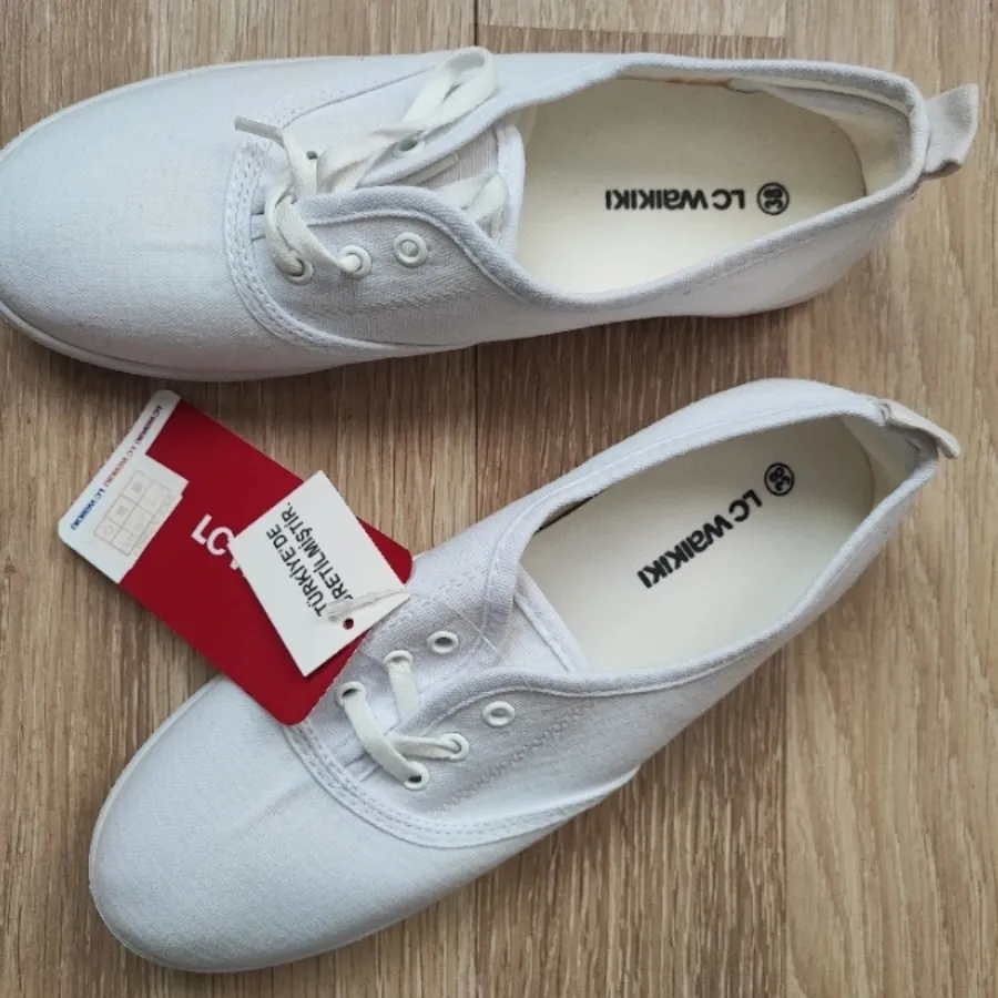 کفش برند السی