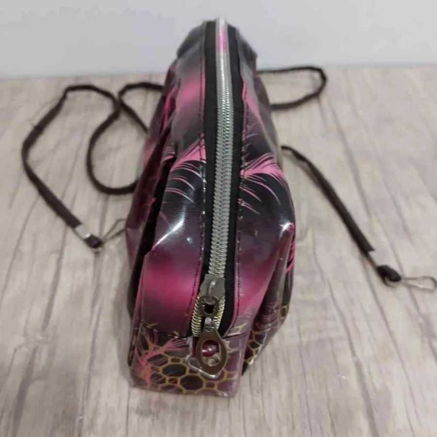 کیف ورنی دوشی ارایشی