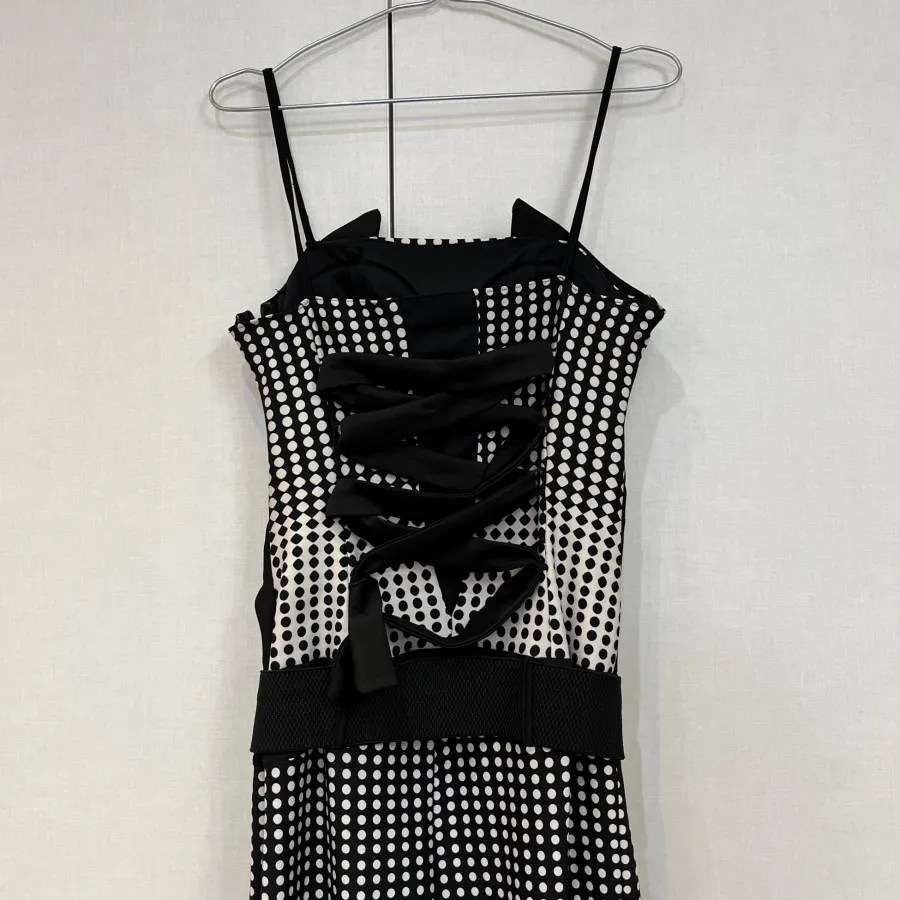 اورال مشکی سفید