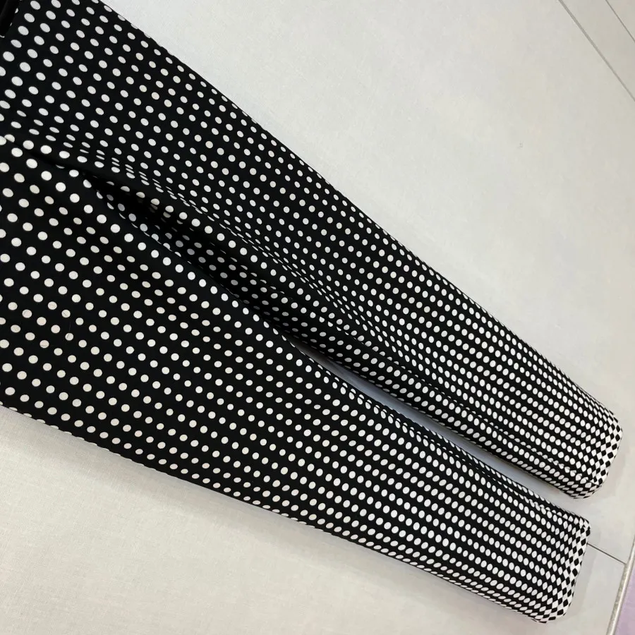 اورال مشکی سفید