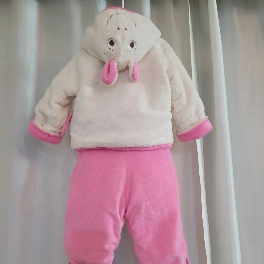 کاپشن بچه‌گانه