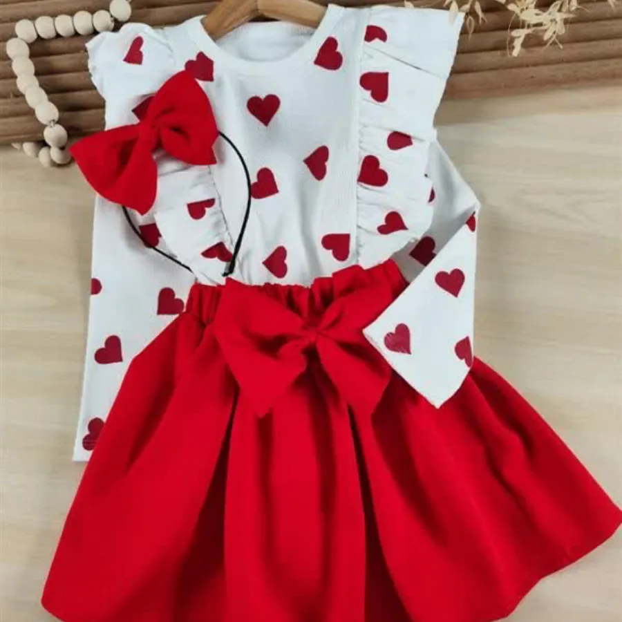 لباس کودک سه تیکه