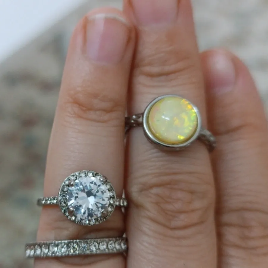 سه عدد انگشتر بدل