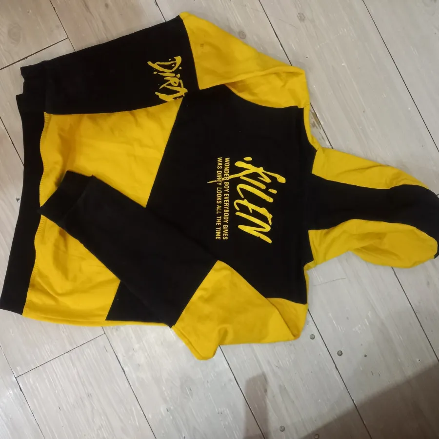 هودی پسرانه