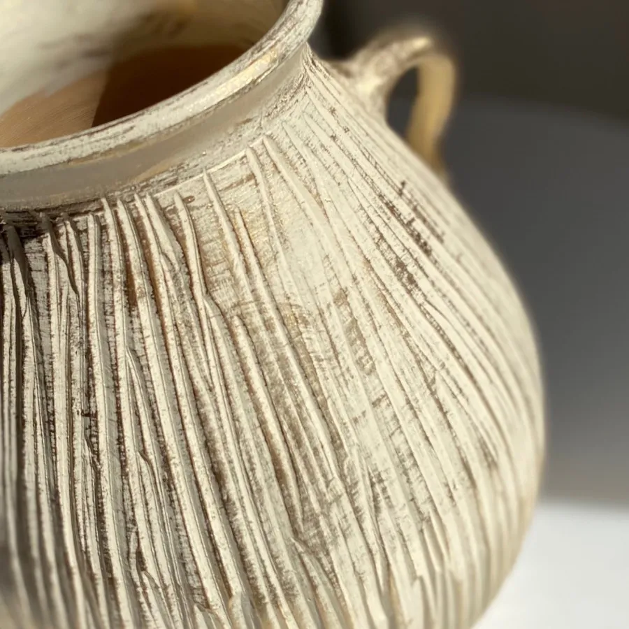 گلدان پتینه طلایی