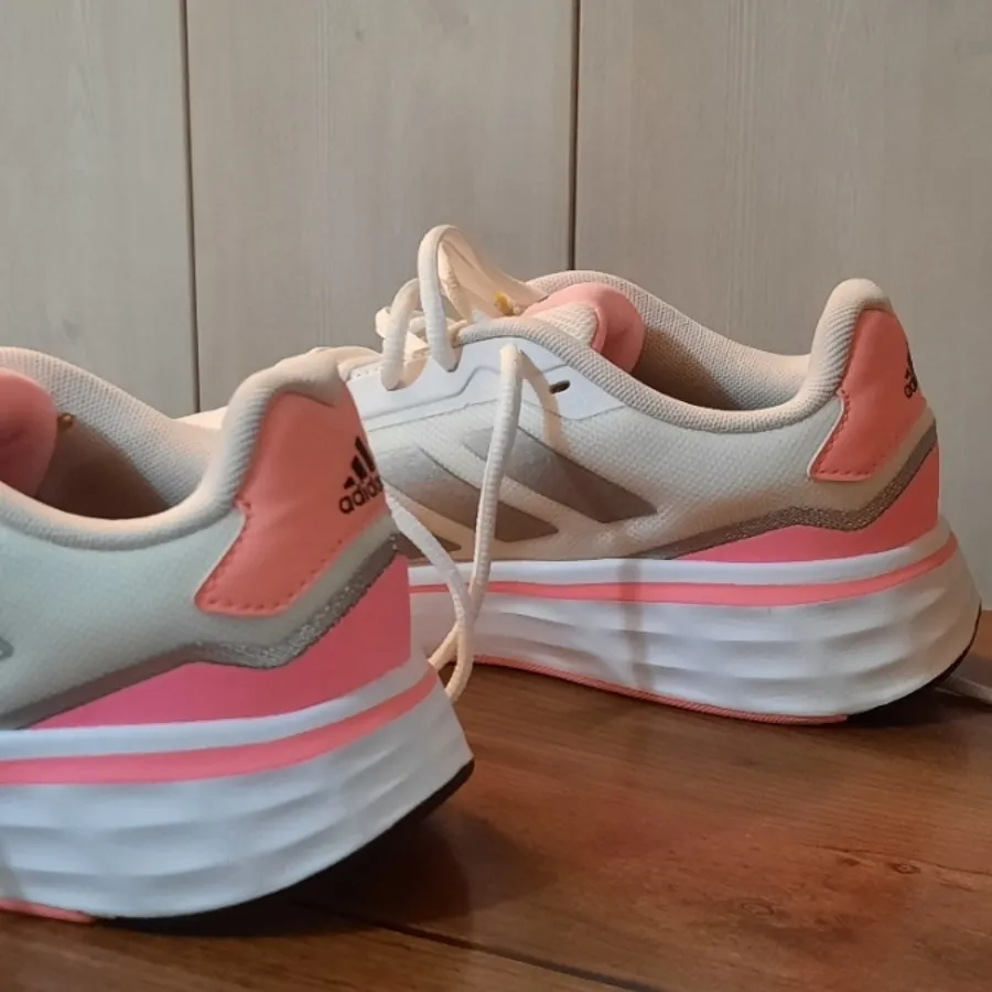 کتونی آدیداس