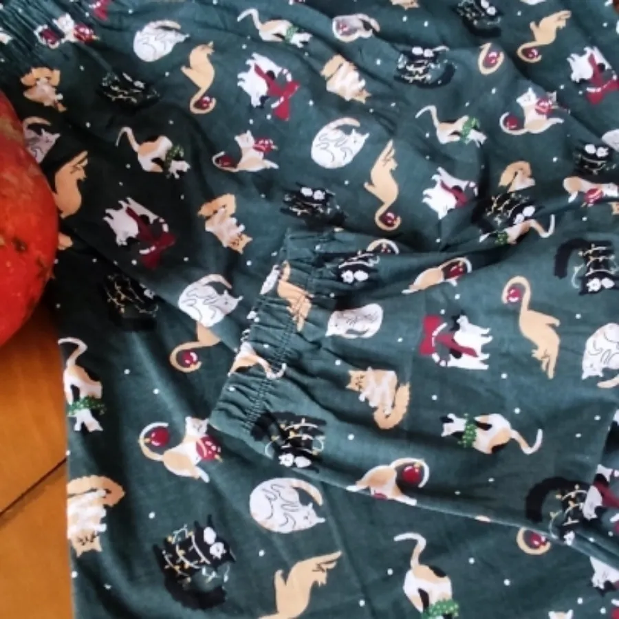 ست خانگی گربه ای برند H&M