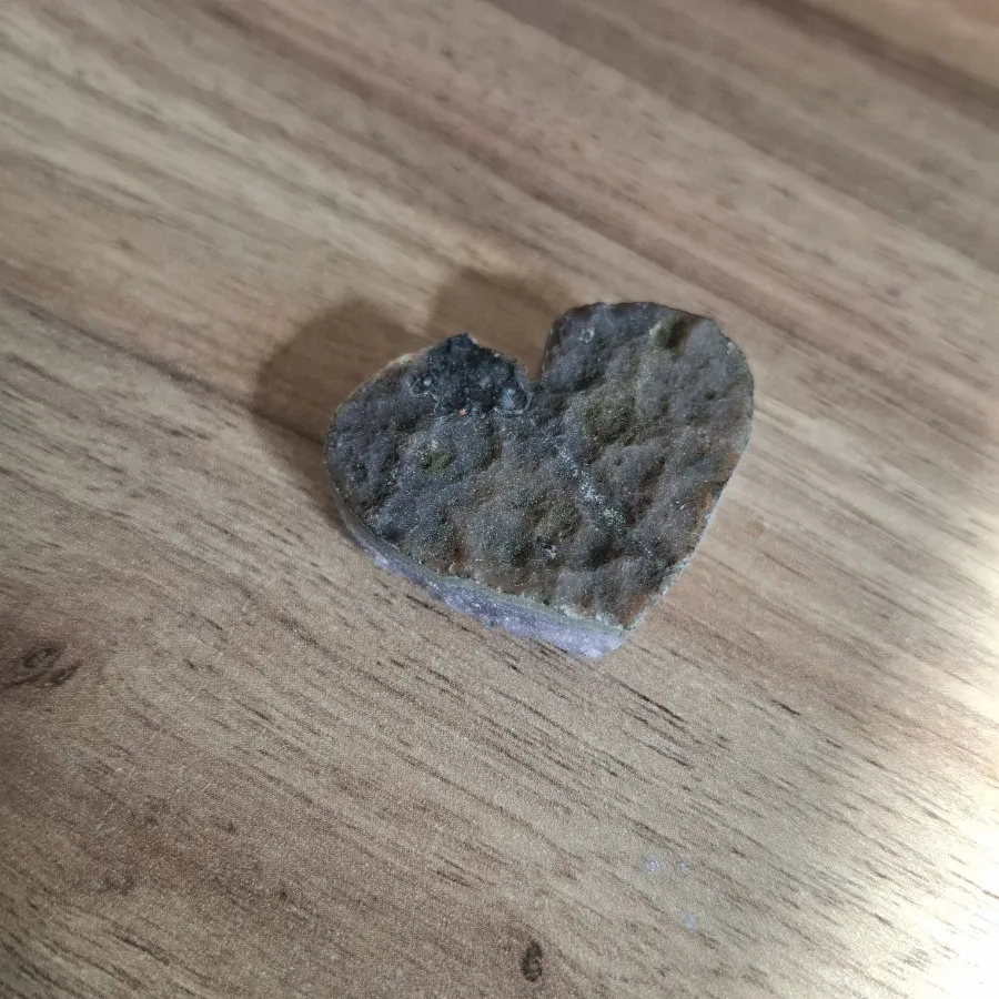 قلب سنگ آمیتیست