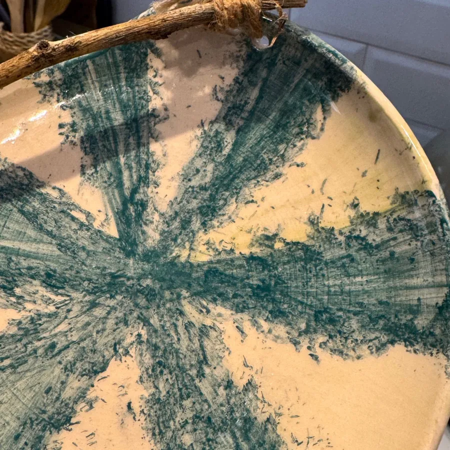 شیرینی خوری